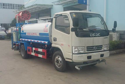 程力威牌CLW5071GPSE5型绿化喷洒车