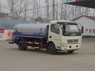 程力威牌CLW5080GSSD5型洒水车