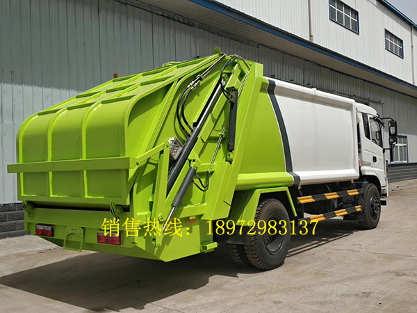 东风153新款（12方）压缩式垃圾车