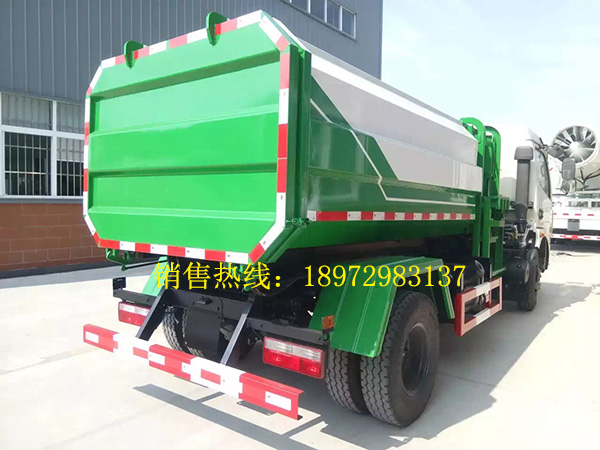 东风多利卡7-8方挂桶式垃圾车