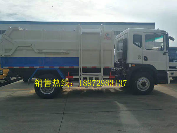东风D9挂桶式垃圾车