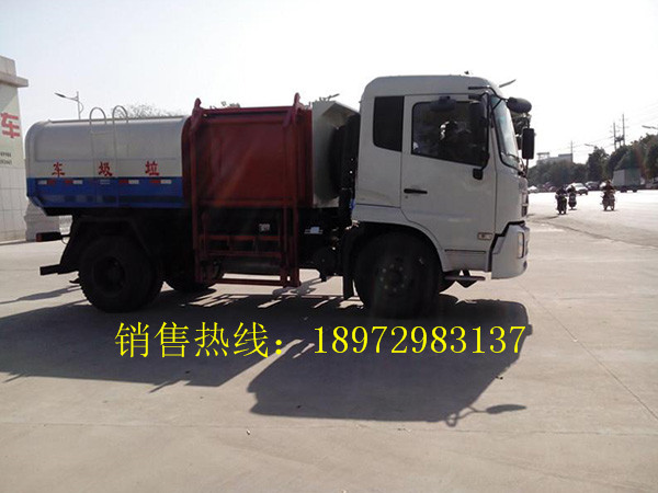 东风天锦挂桶式垃圾车