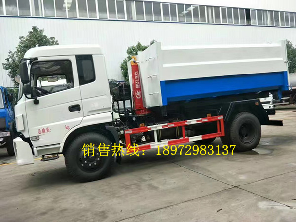 东风145新款勾臂式垃圾车