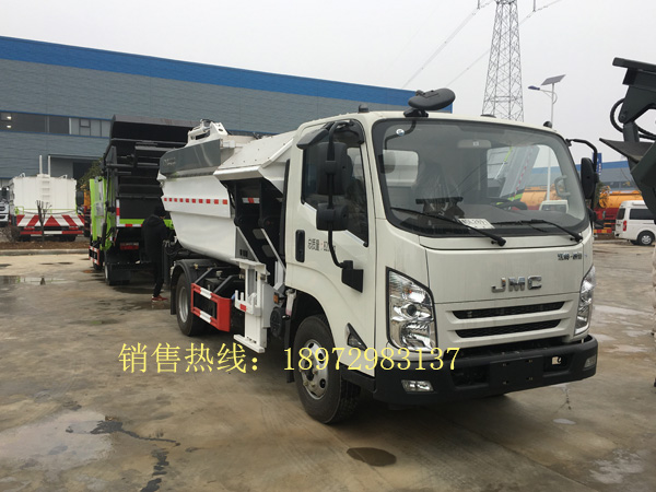 国六江铃分类式垃圾转运车